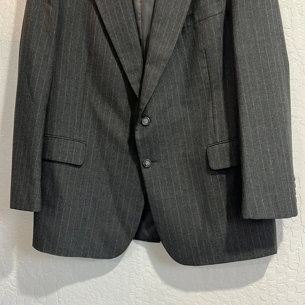 AUSTIN MANOR MENS BLACK GRAY STRIPED SUIT Jacket SIZE: 40R